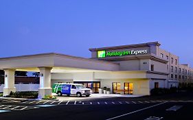 Holiday Inn Express Philadelphia Airport